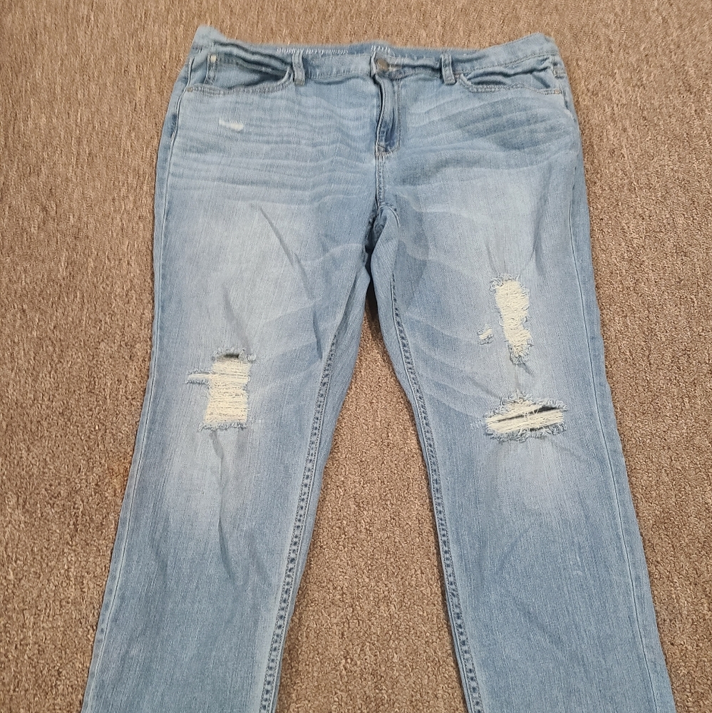 Light Blue distressed Jeans